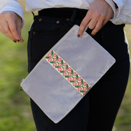 Tatreez Velvet Clutch - Gray