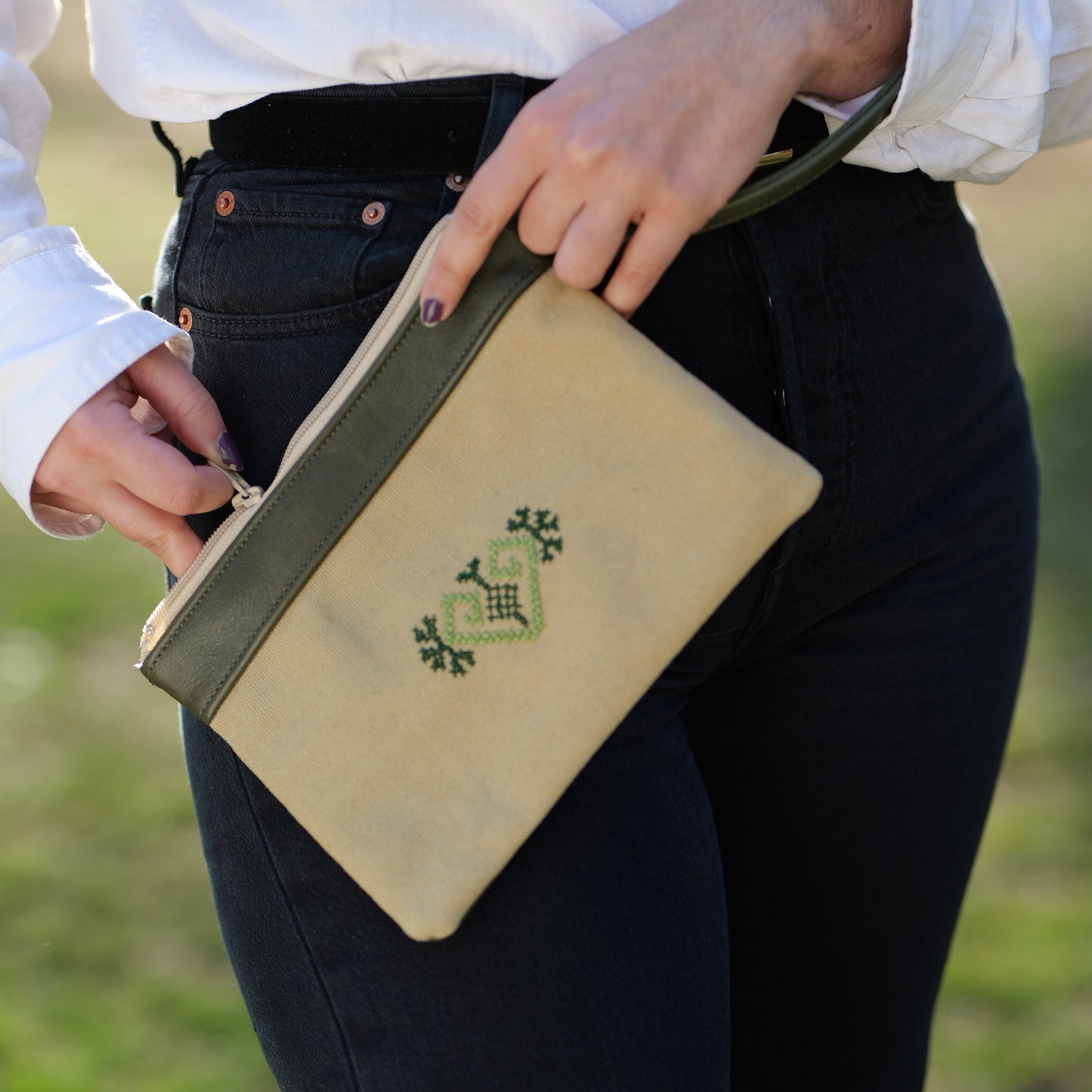 Heart Leather Clutch - Green