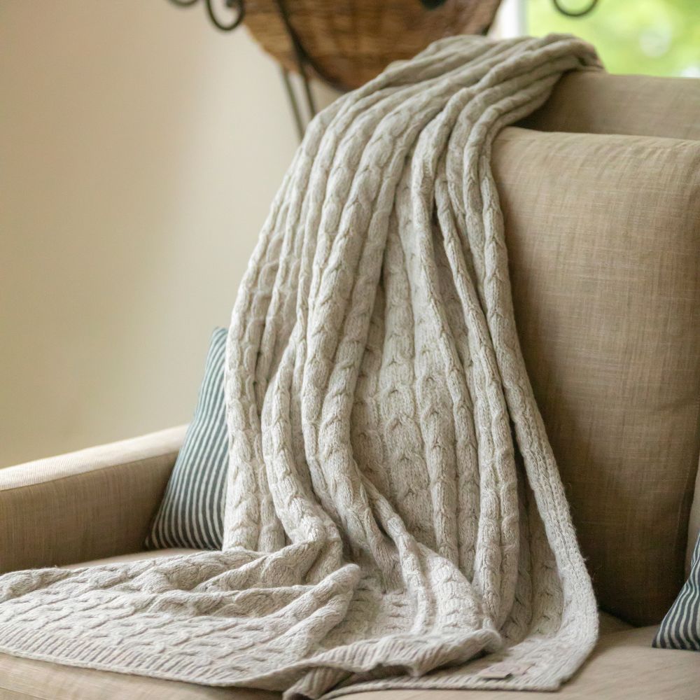 Muru Collection - Pima Cotton & Undyed Baby Alpaca Silver Cable Throw