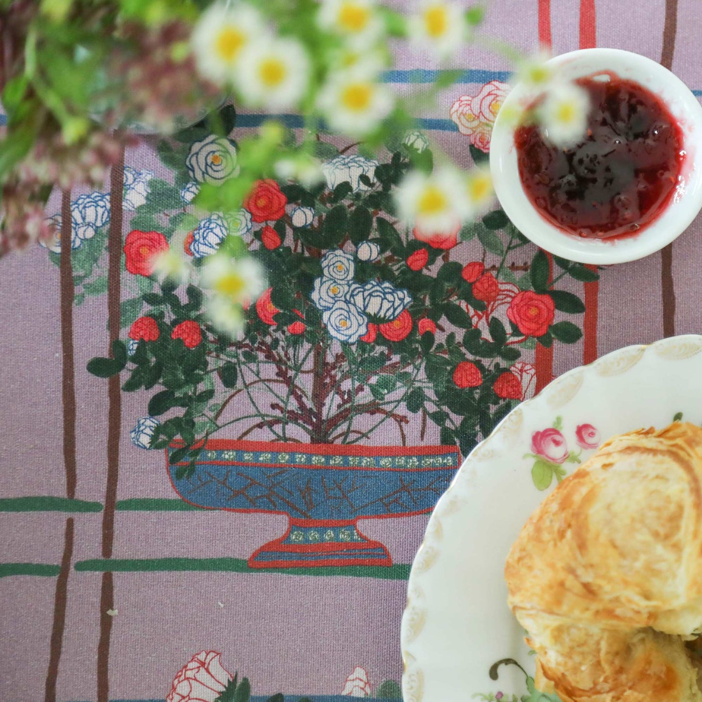 Table Runner La Vie en Rose