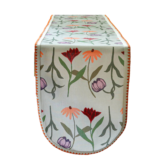 Table Runner Picnic on the Meadow