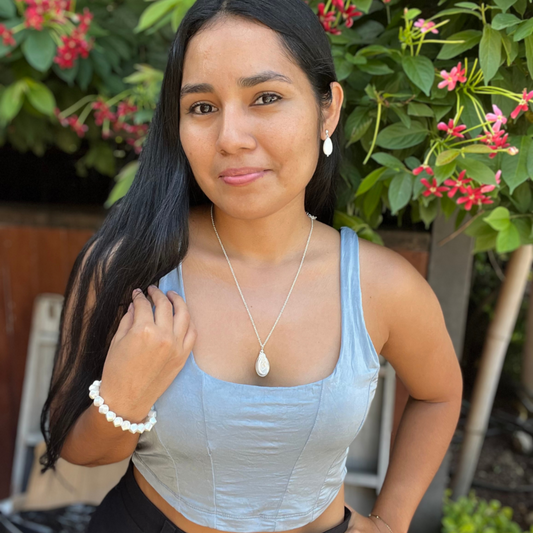 Vicki Bracelet Mother Of Pearl Beads Collection Limited