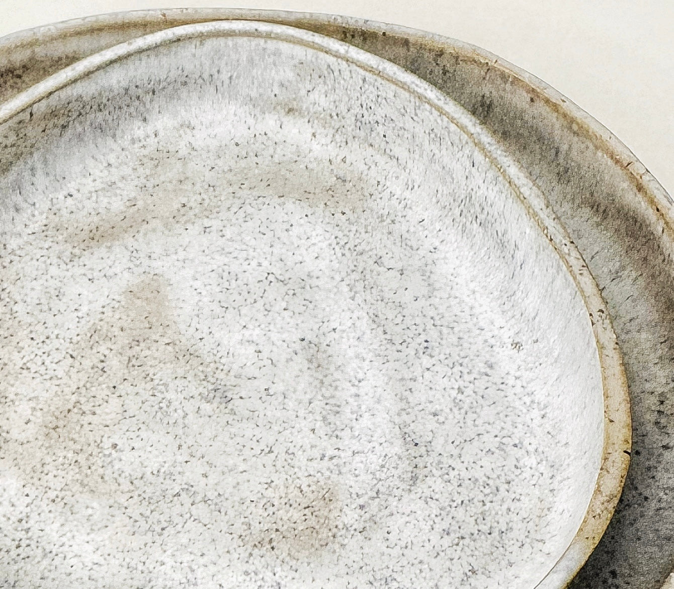 OCEAN SAND. Medium & small. (8.5 and 6 inches)