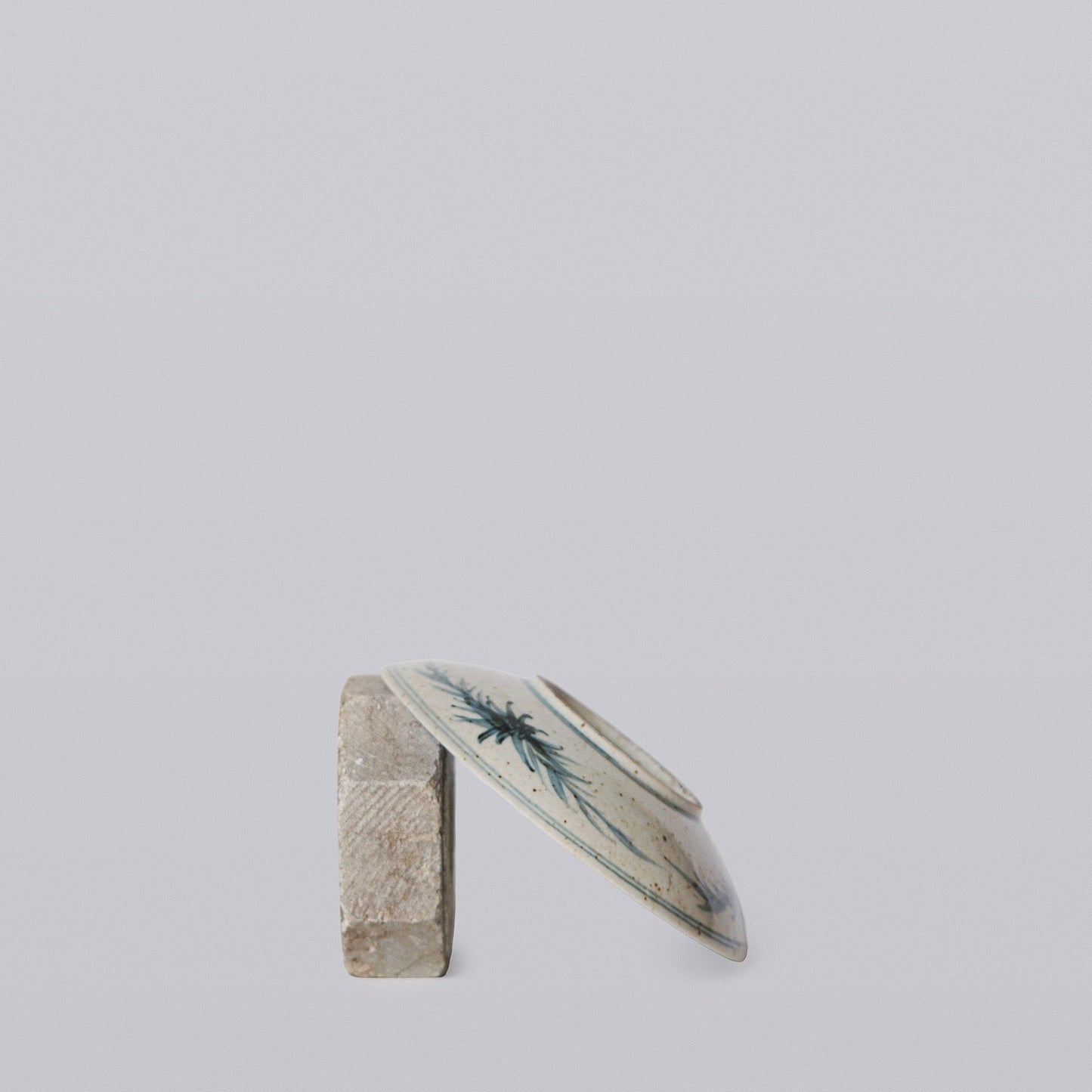 Small Blue and White Porcelain Dancing Crane Dish