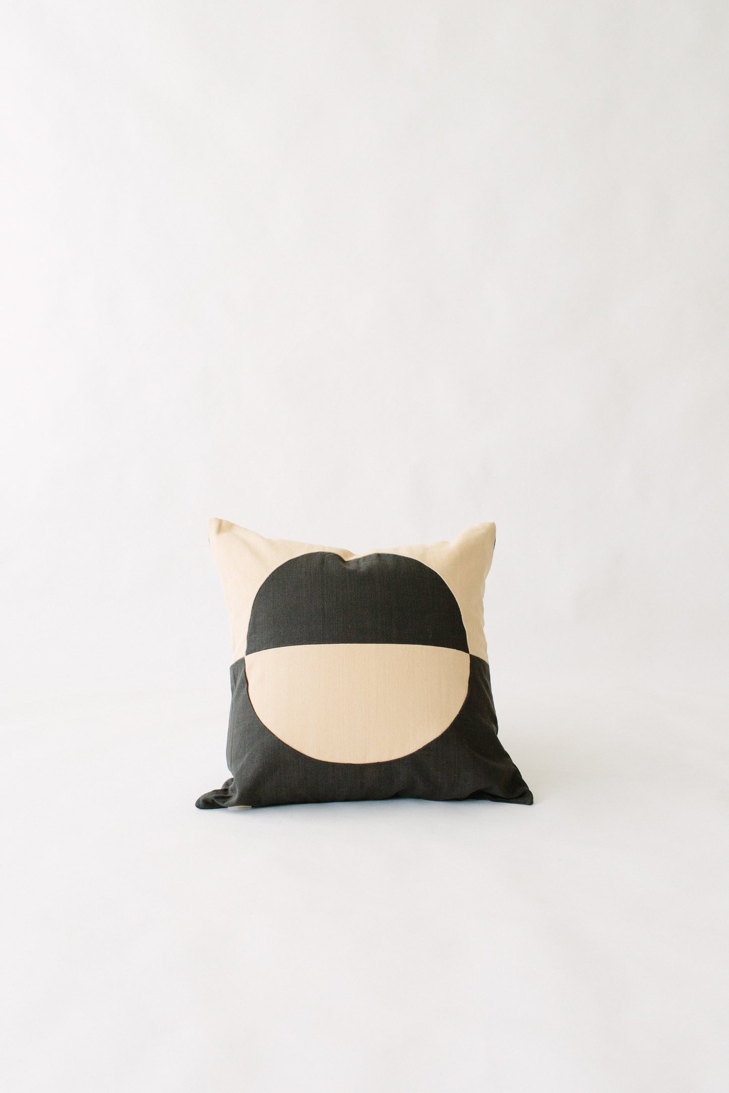 LOOM Imports Blue Moon Pillow cover