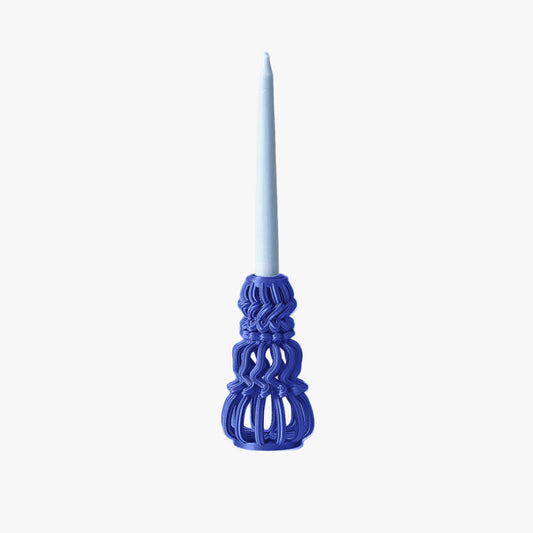 Frosting Loop Candle Holder