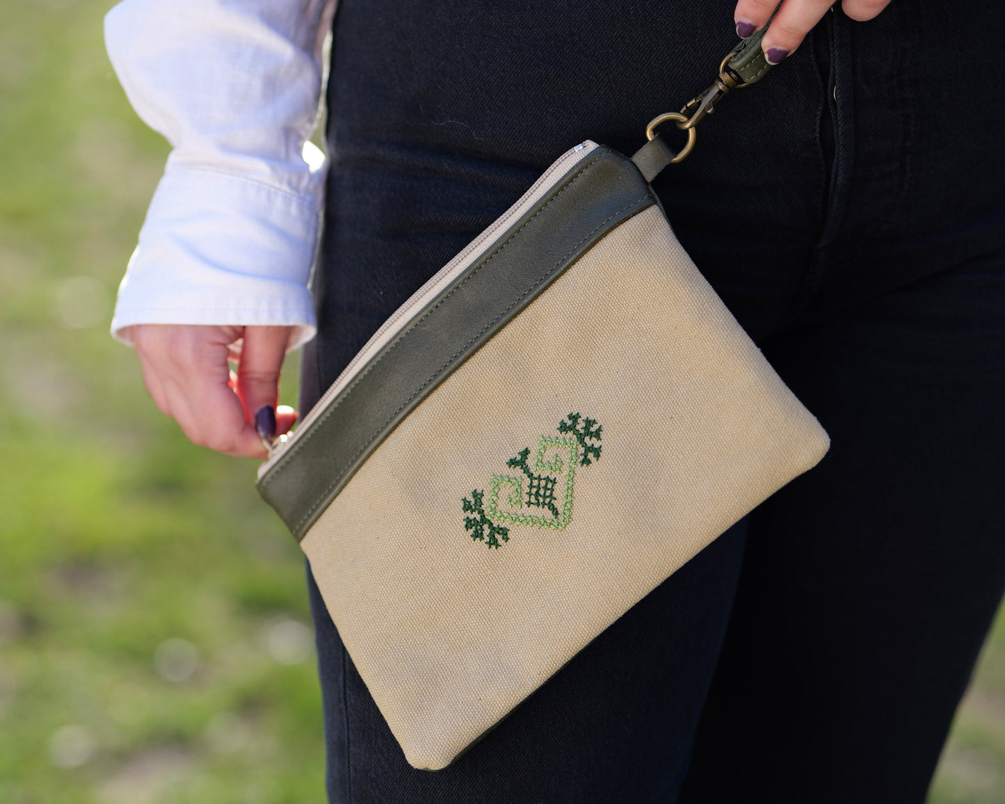 Heart Leather Clutch - Green