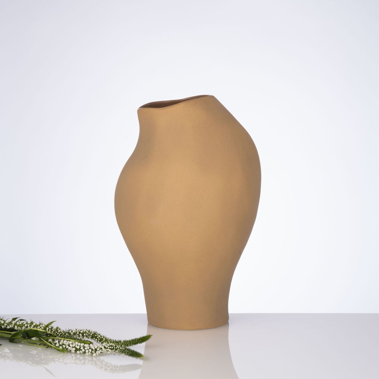 Mosco Light Brown Vase