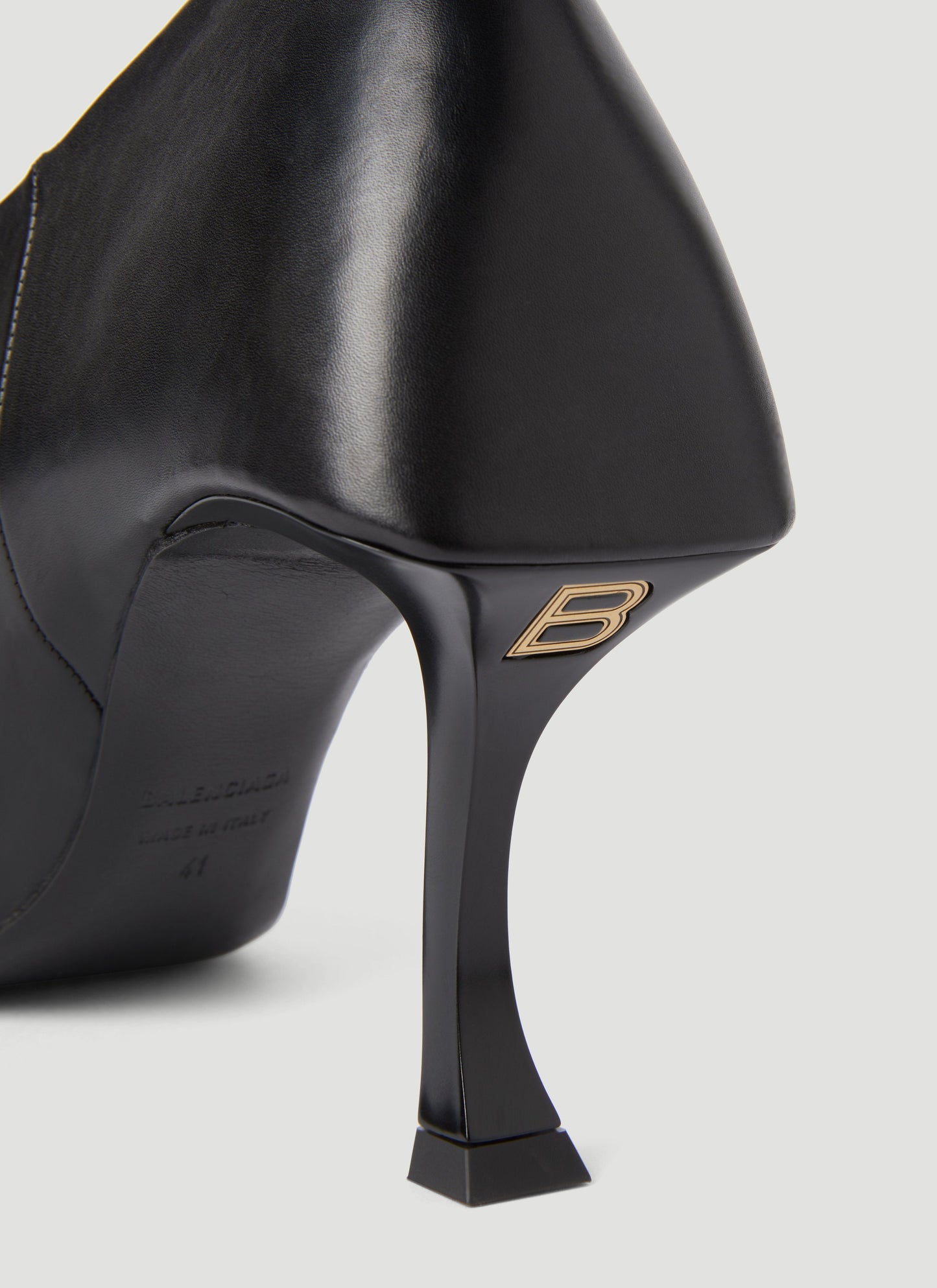 Balenciaga Women Hourglass 100Mm Pumps