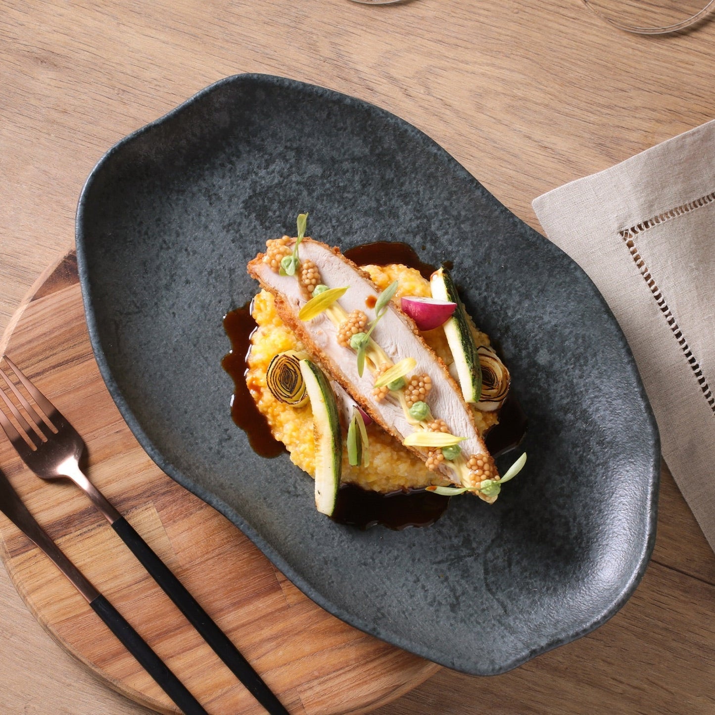 Shallow Bio Oval Platter Medium Set of 4