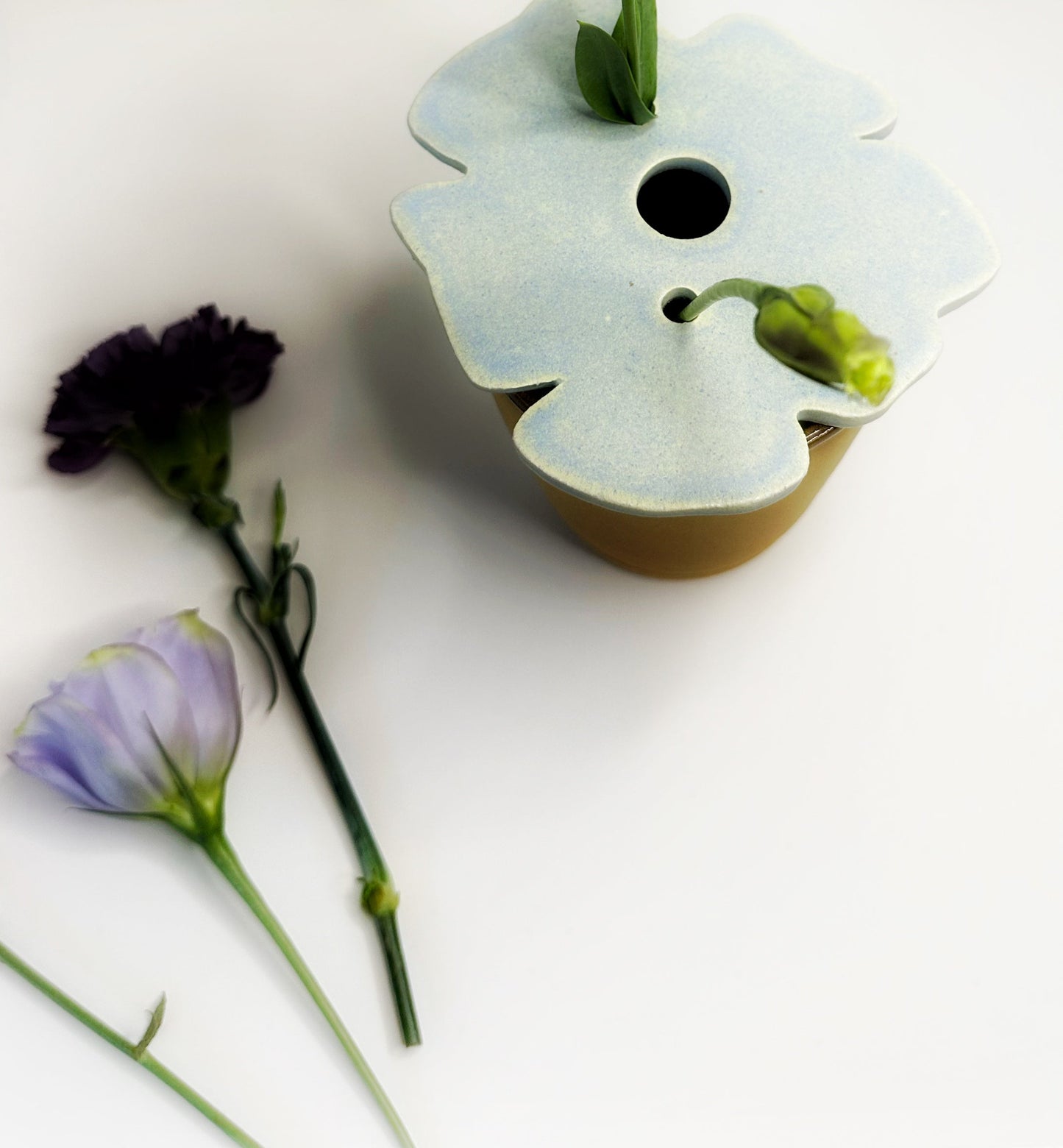 FROGS. Set of 2 pieces.