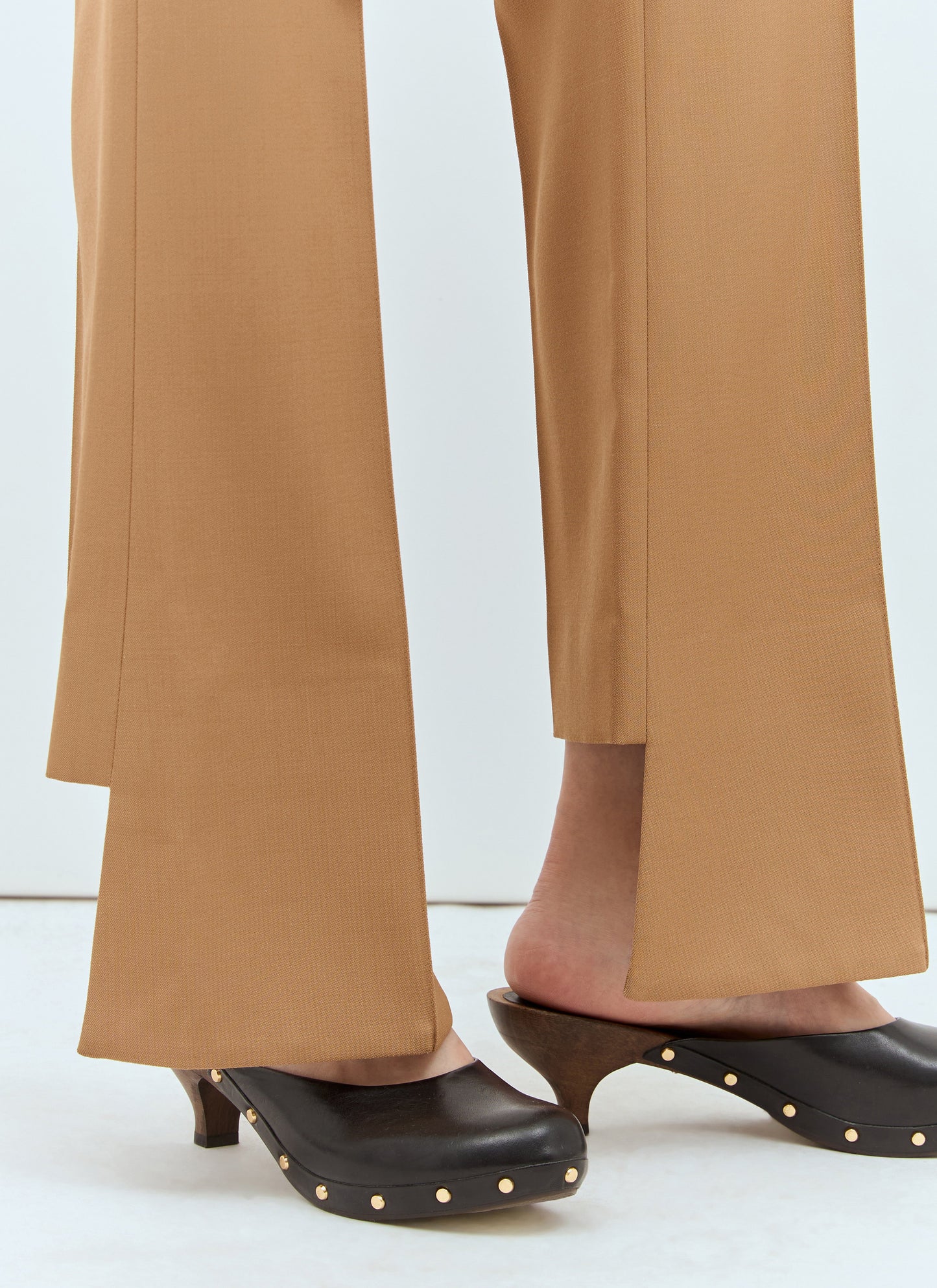 Chloé Women Boken-Heel Slim Pants