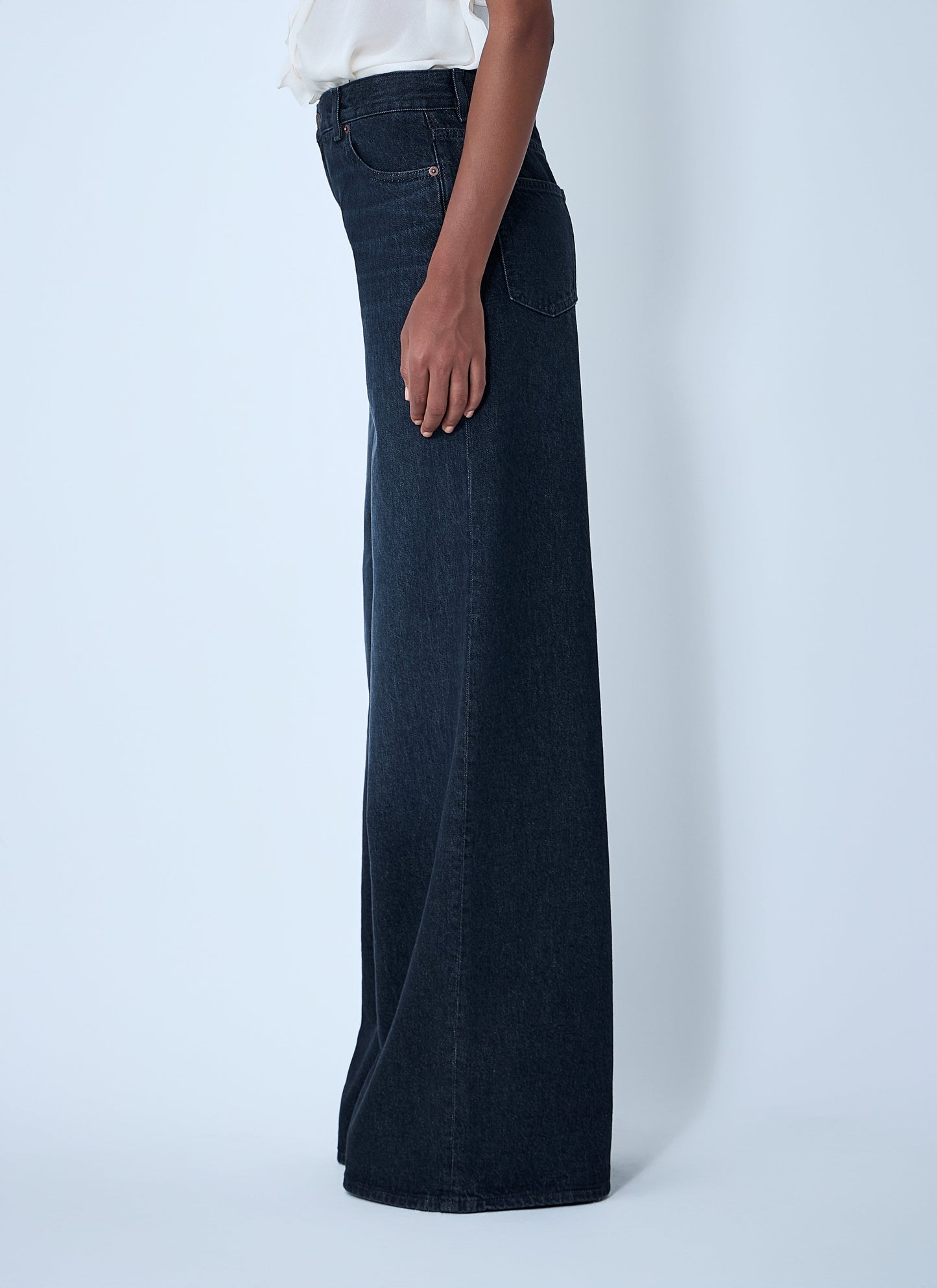 Chloé Women Five-Pocket Jeans