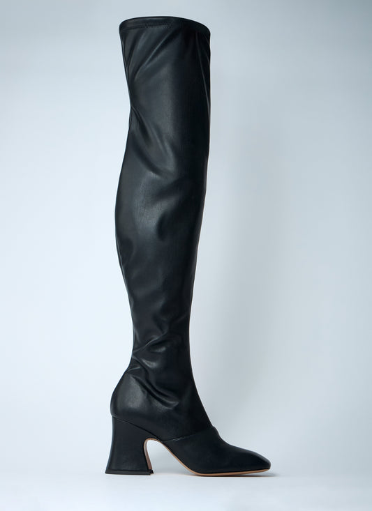 Chloé Women Janis Leather Boots