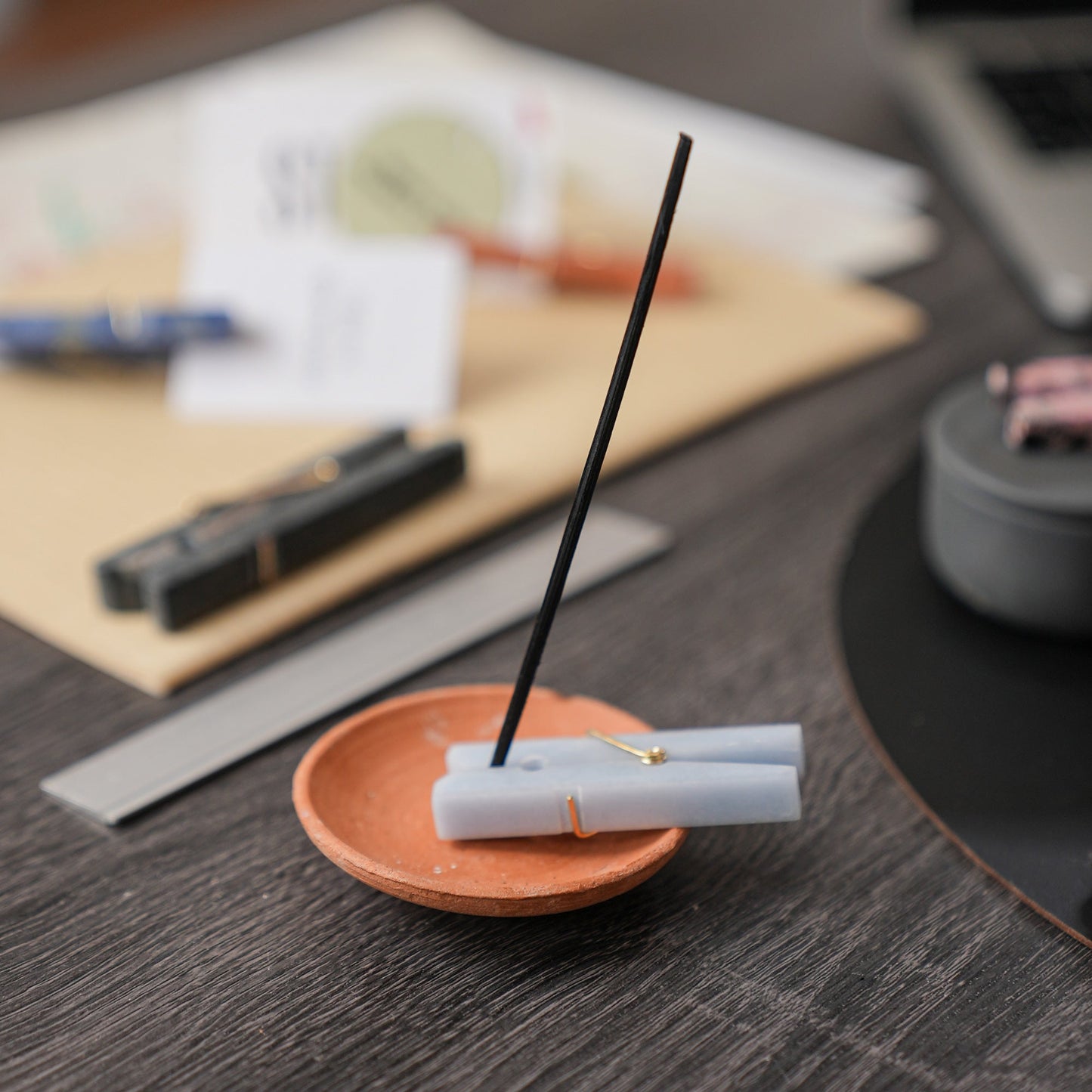 Decorative gemstone Laundry Clip - Celeste Blue