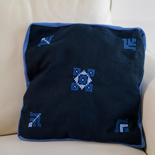 Feathers Pillow Cover - Blue