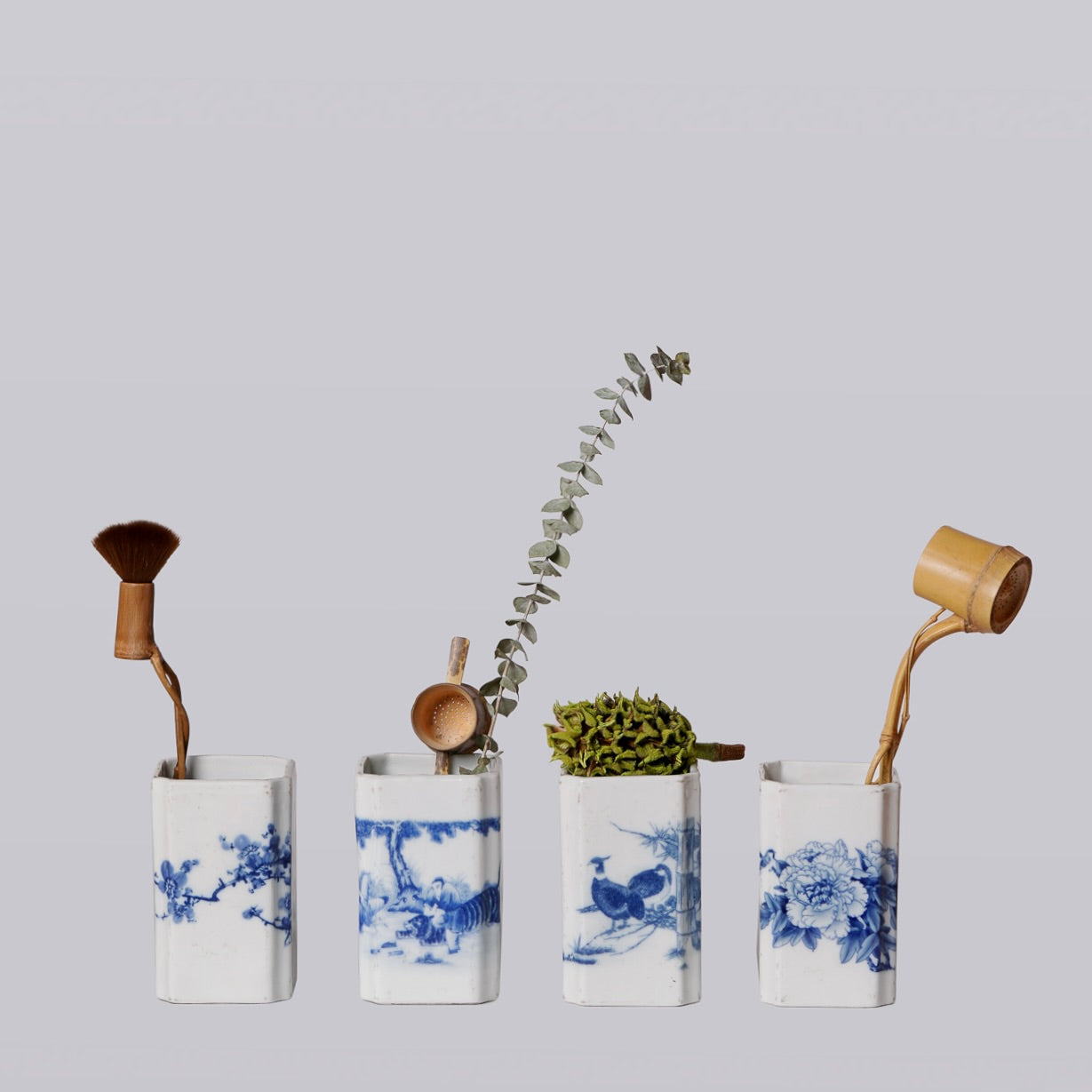 1920s Blue and White Porcelain Tiger Square Vase