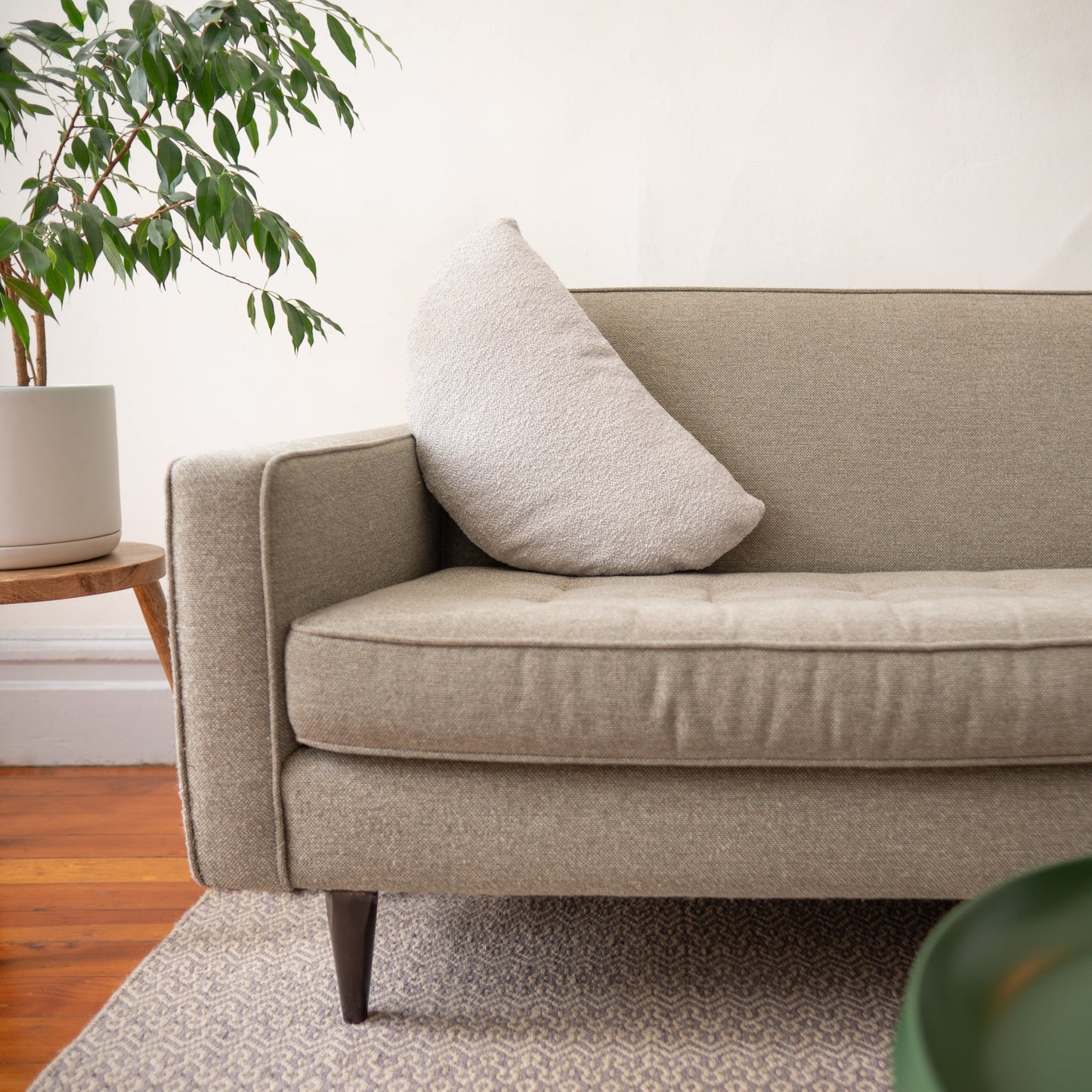 The Half Circle in Boucle